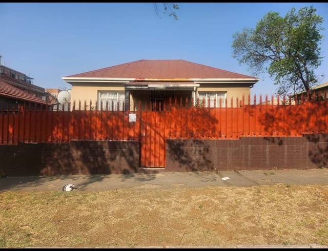 3 BEDROOM HOUSE FOR SALE IN ROSETTENVILLE